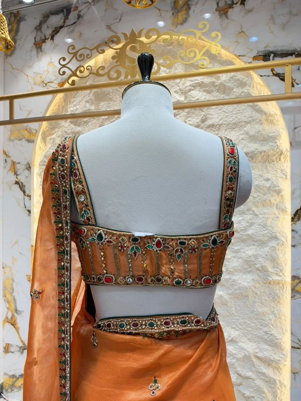 "SAREE"