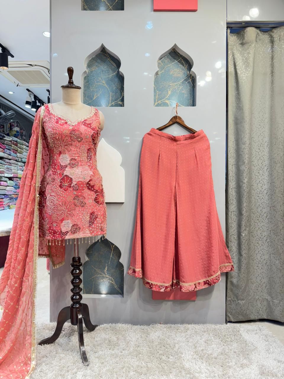 "SHARARA"
