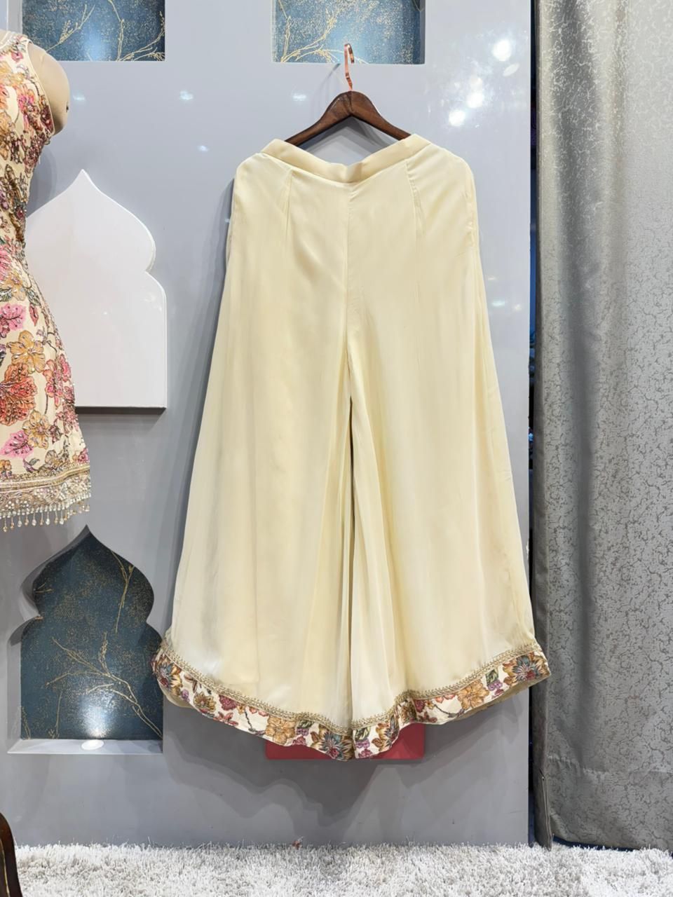 "SHARARA"