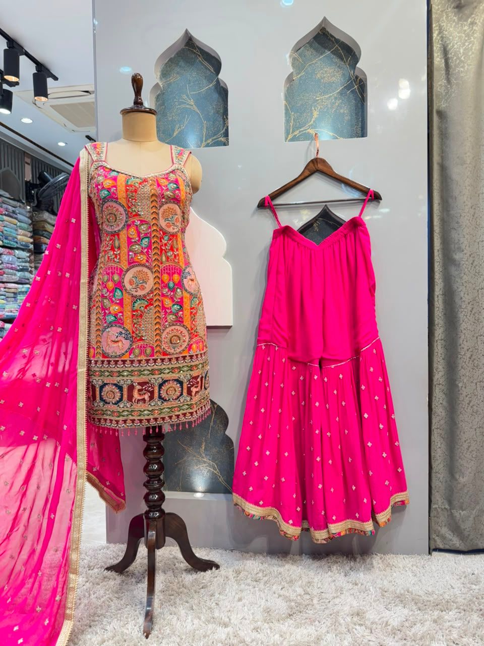 "SHARARA"