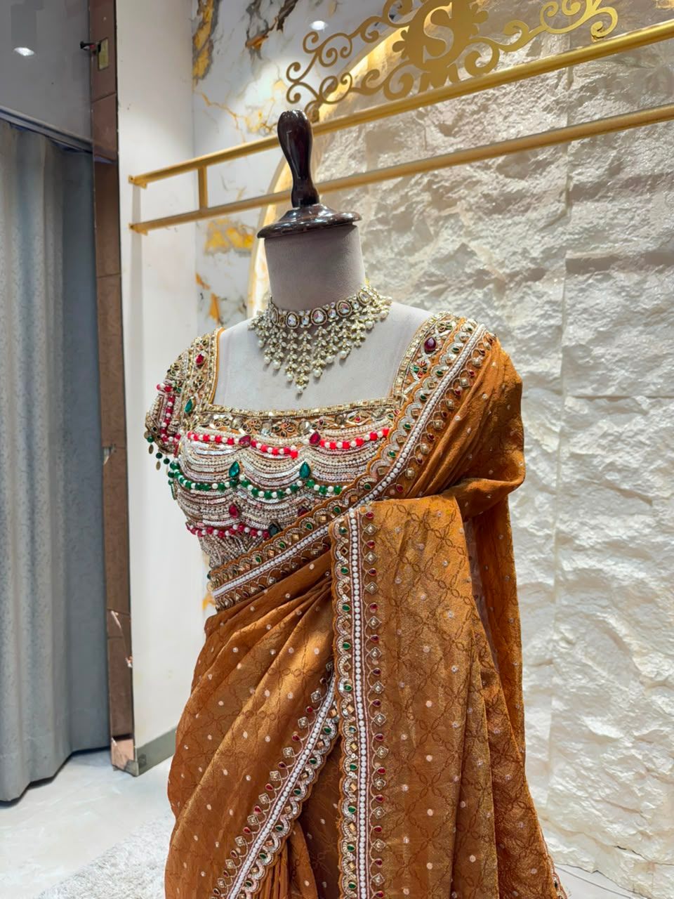 SAREE