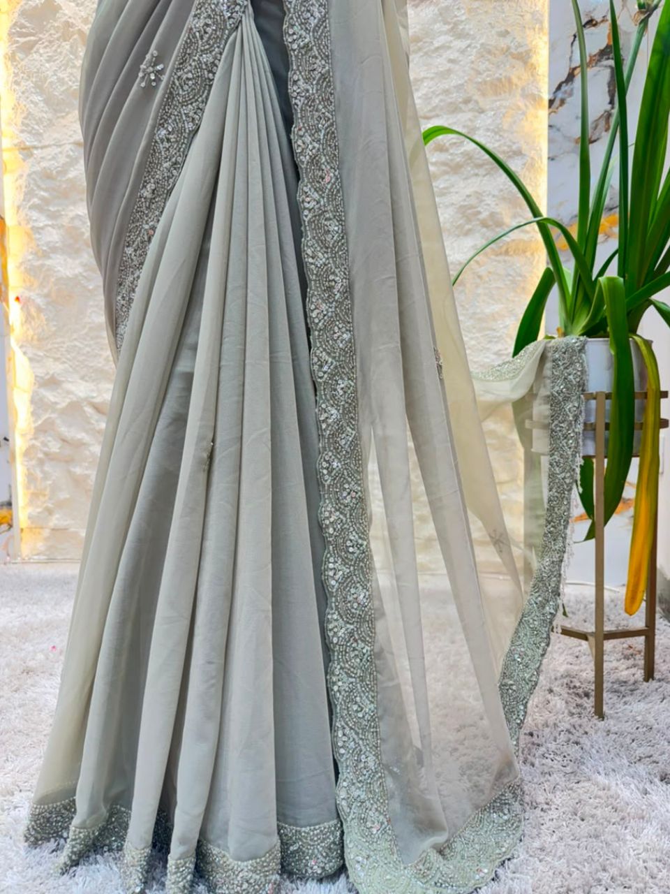 "SAREE"