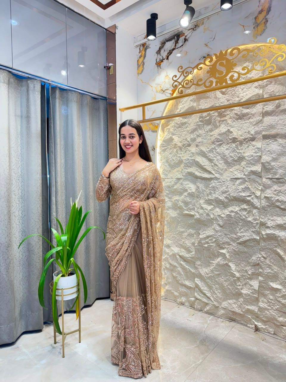 "SAREE"
