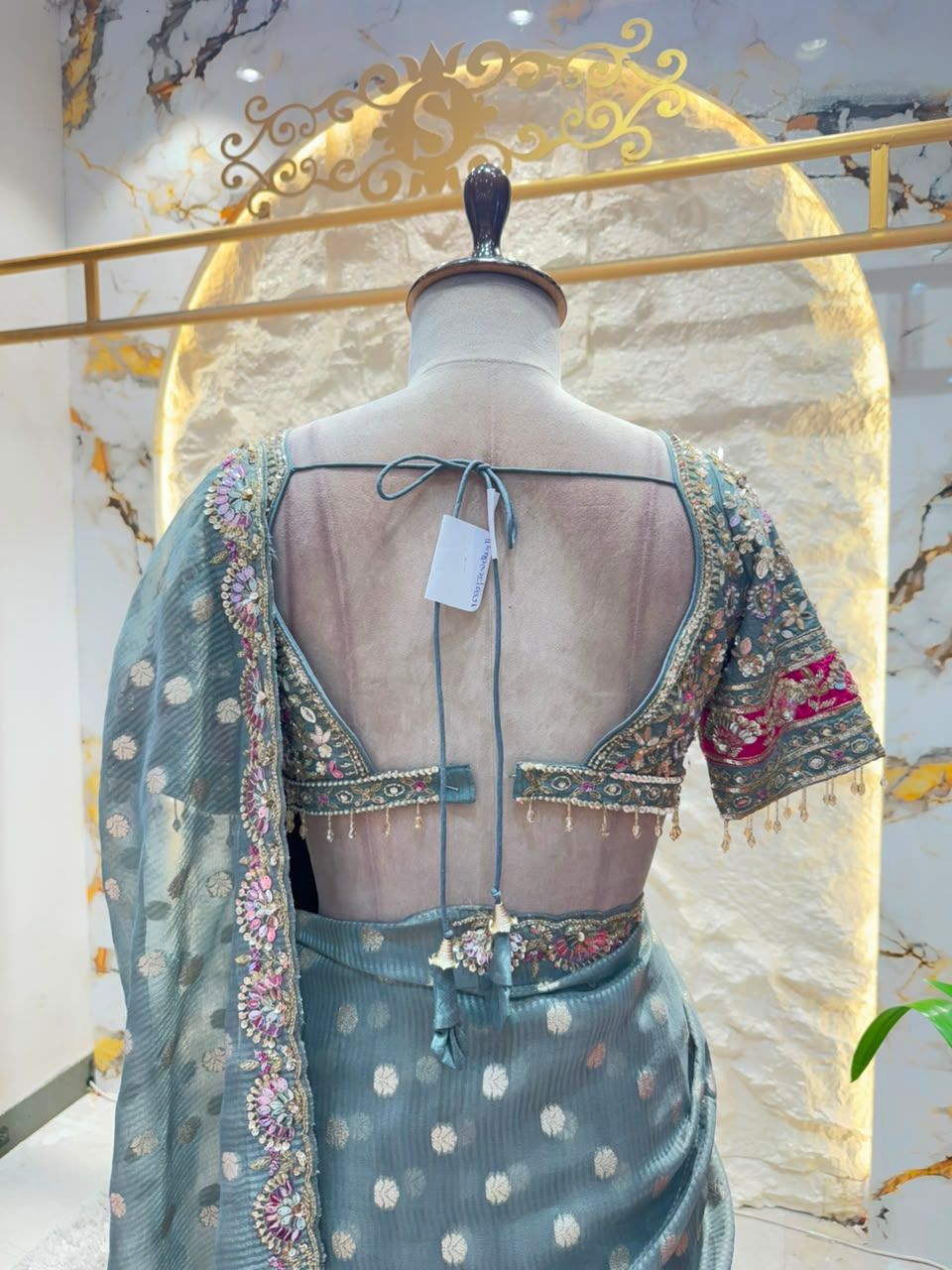 "SAREE"