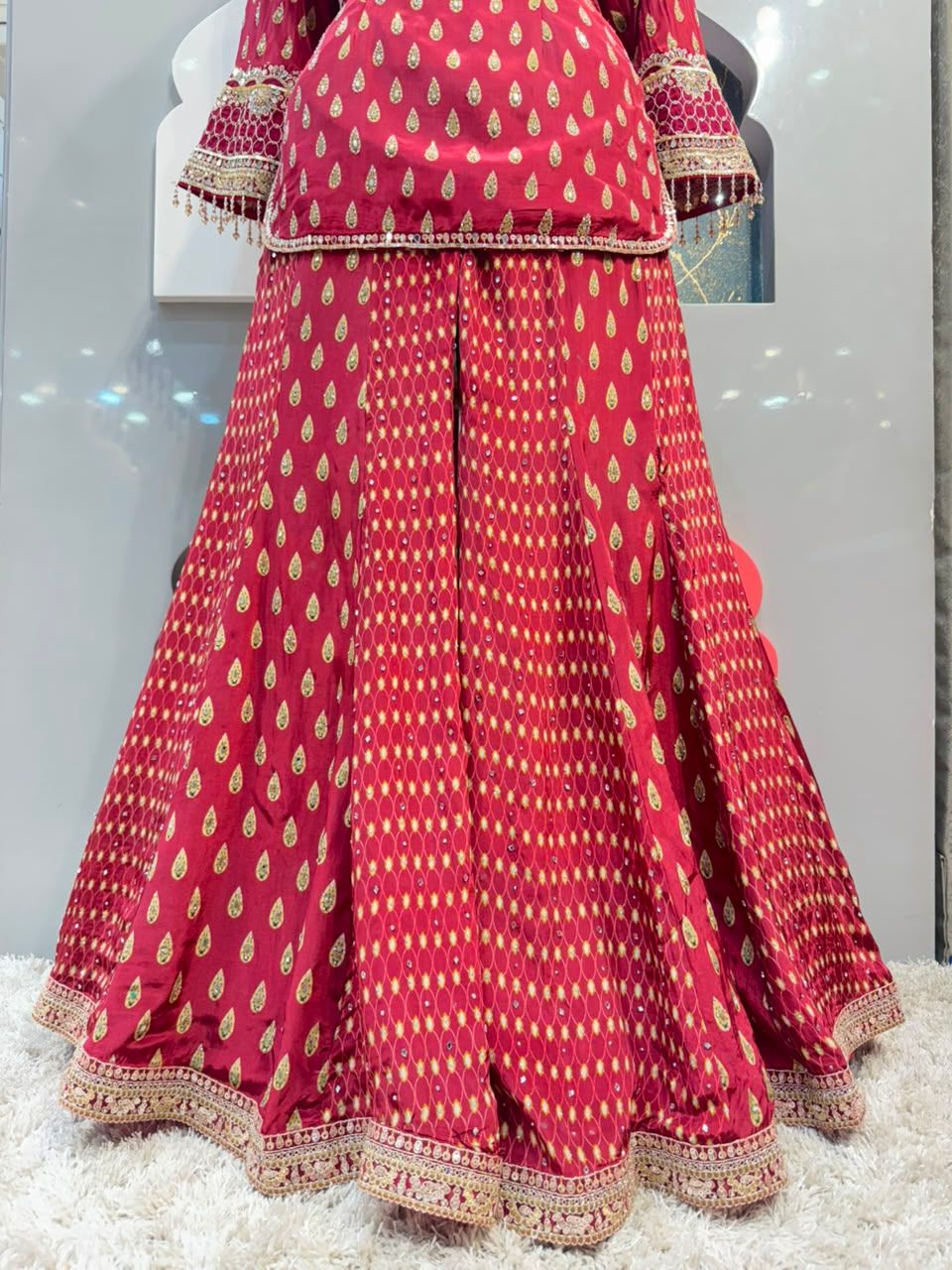 "ROYAL ROSE GOLD SHARARA"
