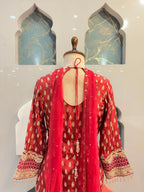"ROYAL ROSE GOLD SHARARA"