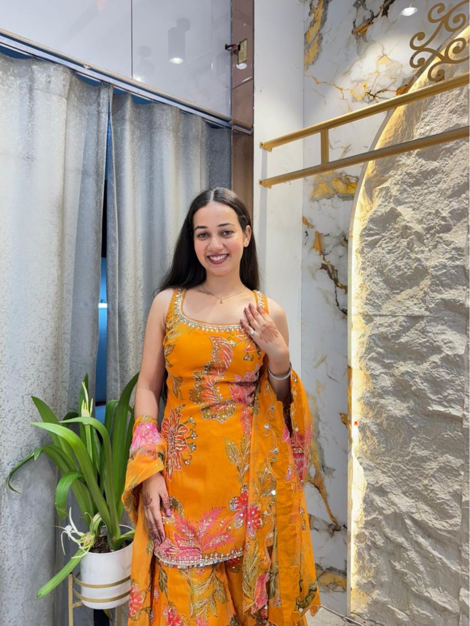 "SUNLIT BLOSSOM SHARARA"