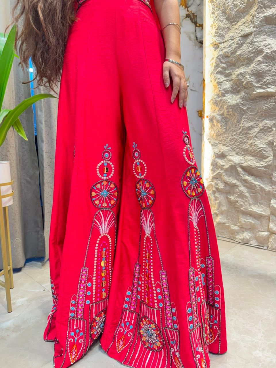 "RANI MIRAGE INDO-WESTERN"