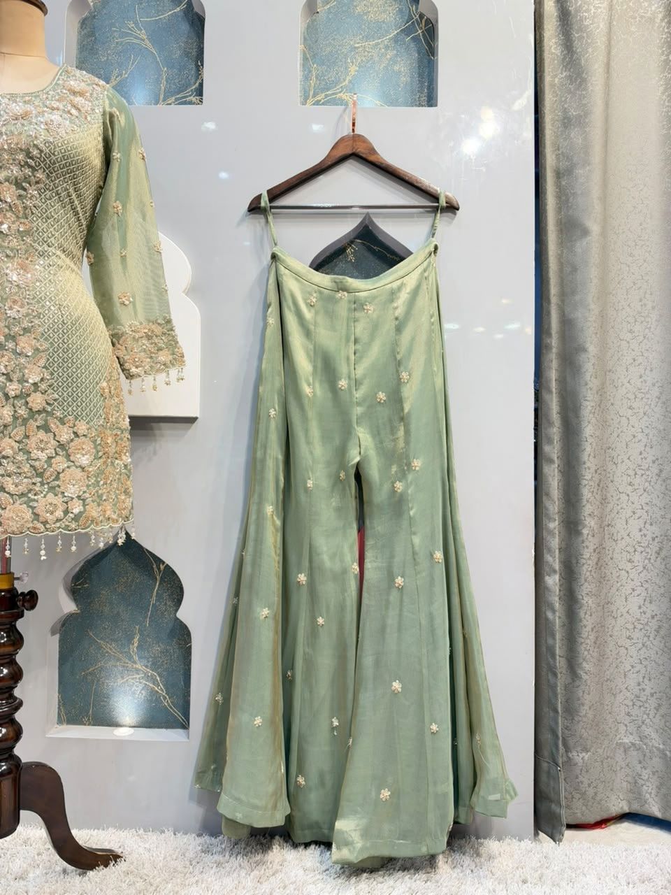 "SHARARA"