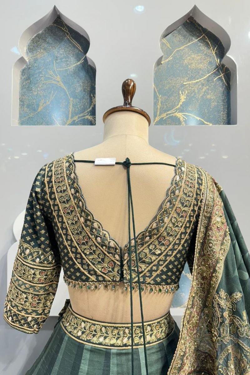 "NEELAM FLOW LEHENGA" image 5