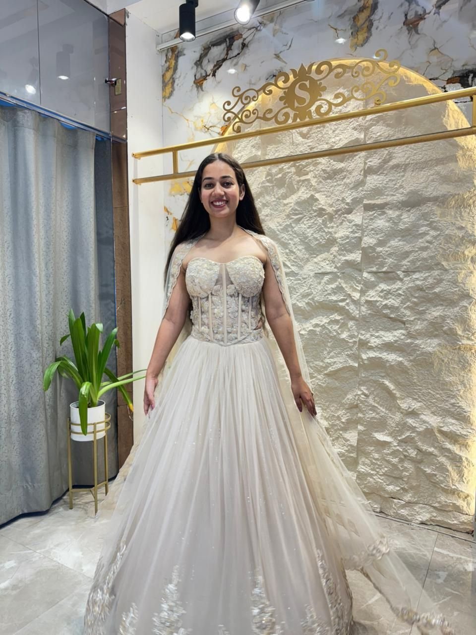 "LEHENGA" image 3