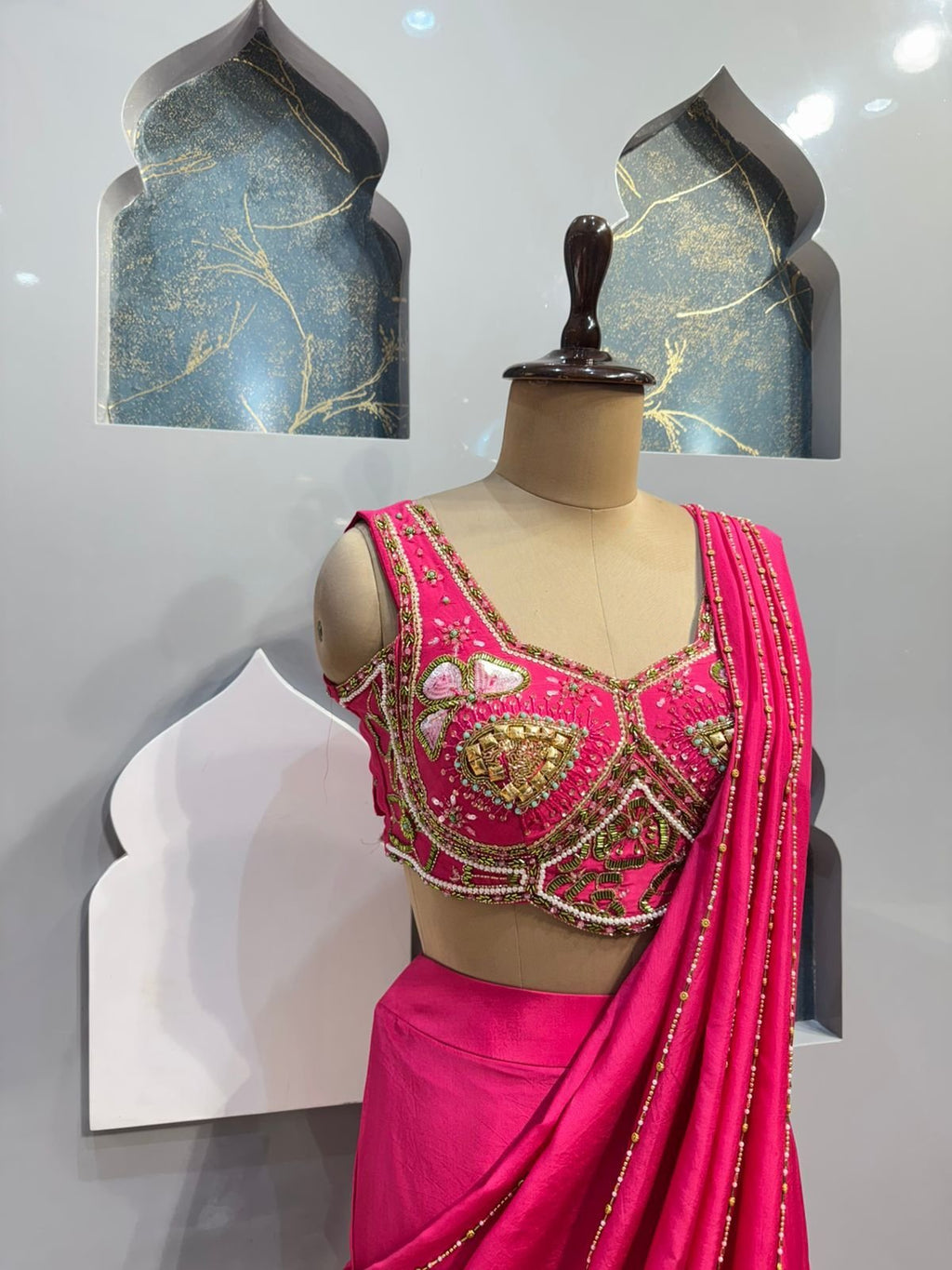 "RANI PINK EMBELLISHED BLOUSE DRAPE SAREE" image 2