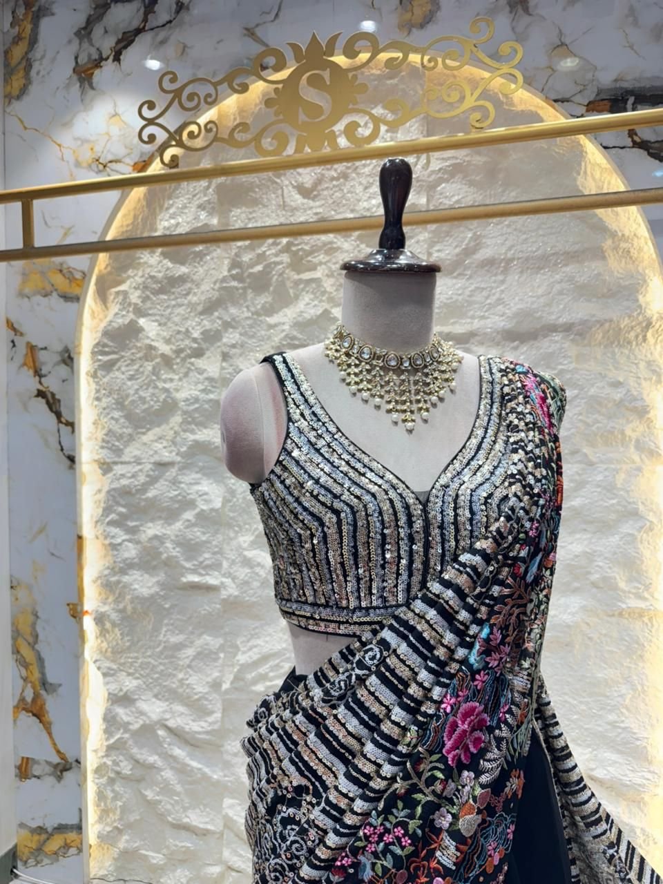 "NOIR GARDEN EMBROIDERED DESIGNER SAREE" image 2