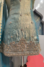 "GOLDEN TEAN ELEGANCE" image 3