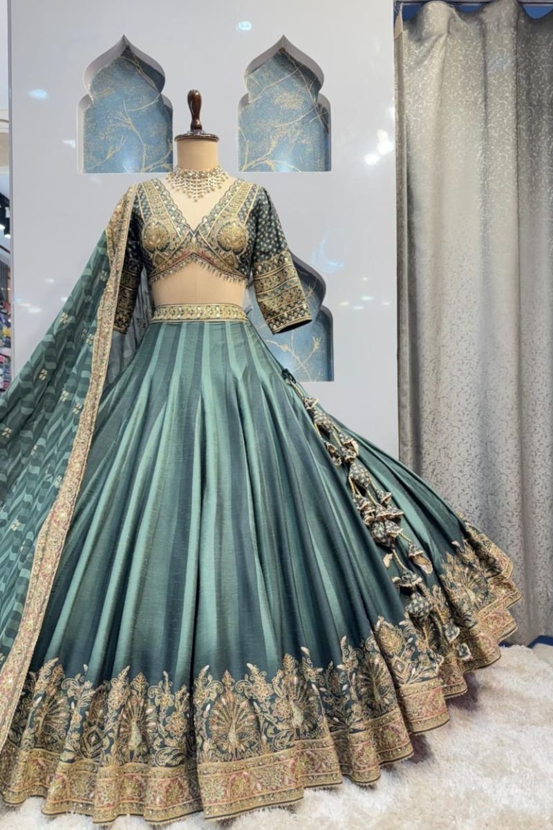 "NEELAM FLOW LEHENGA" image 4