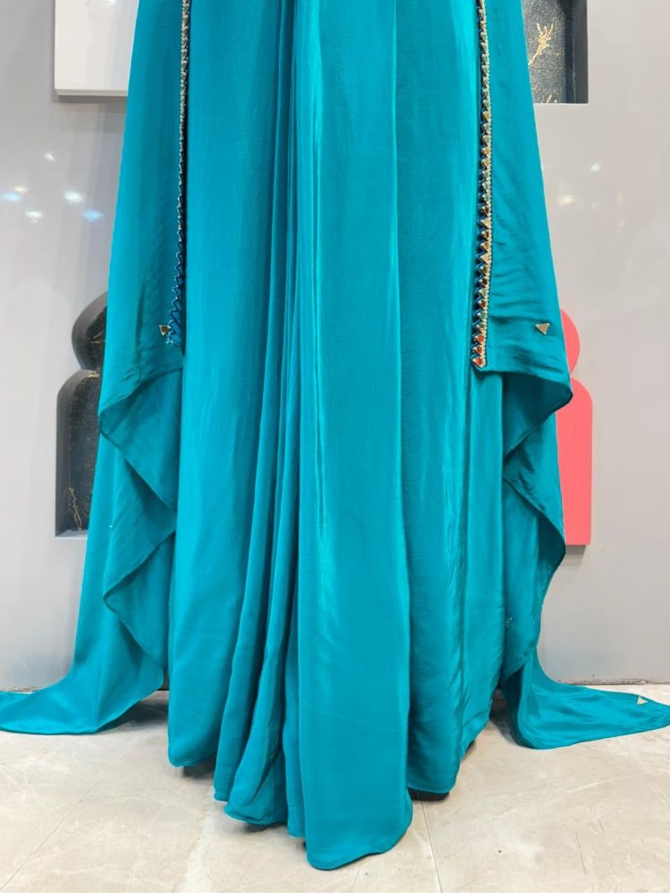 "OCEAN BLIUE RADIANCE INDOWESTERN" image 3