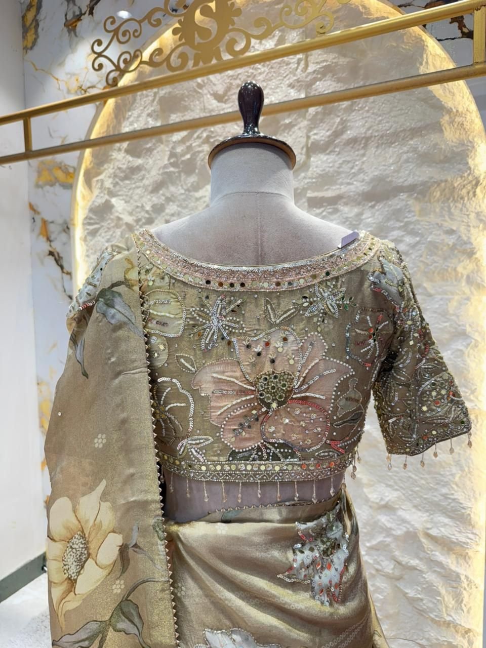 "GOLDEN BLOOM TISSUE SAREE" image 4