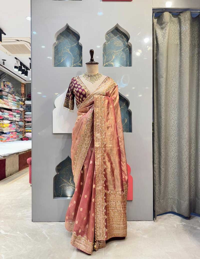 SAREE image 0