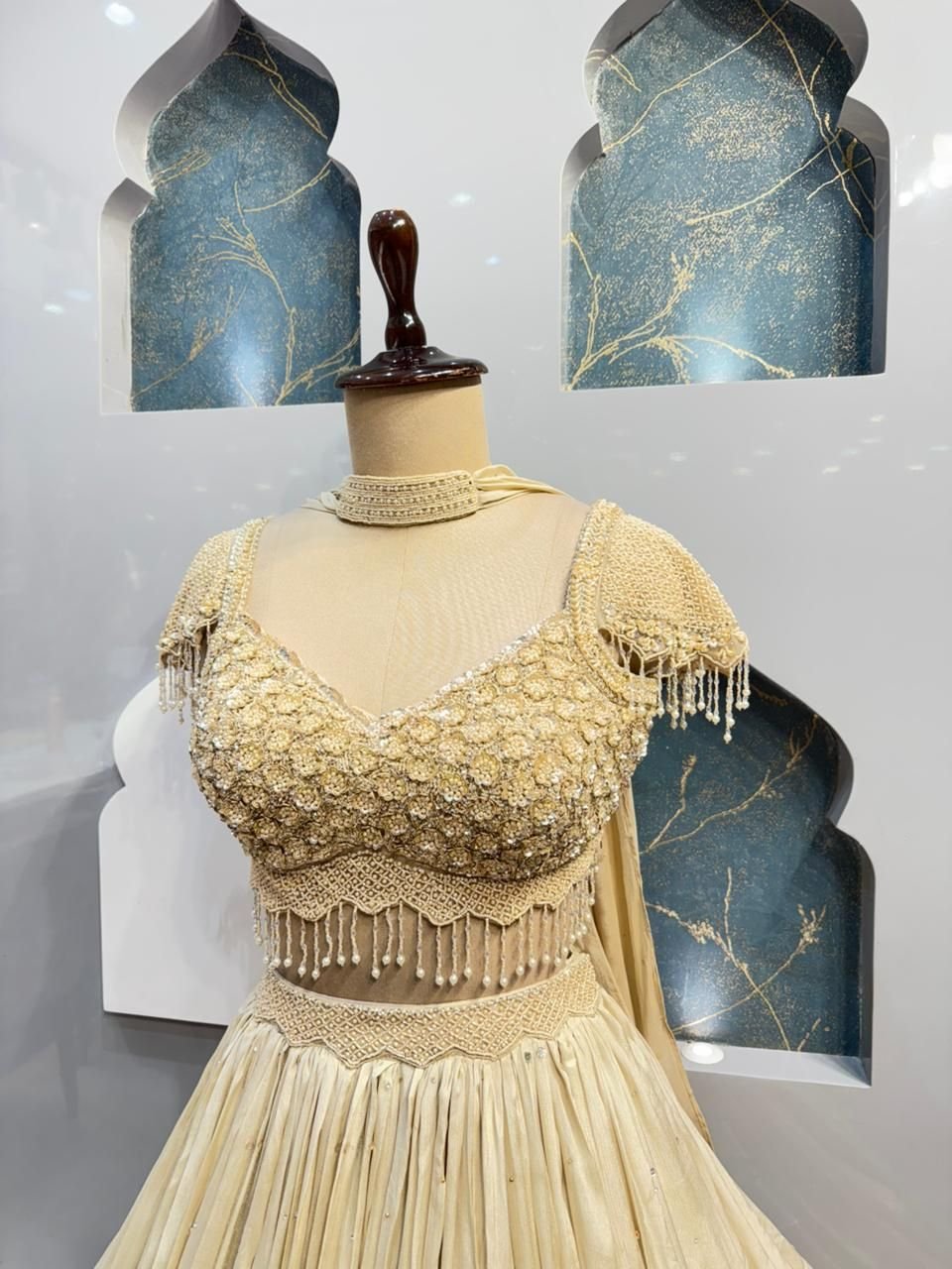 "GOLDEN ECLAT LEHENGA" image 2