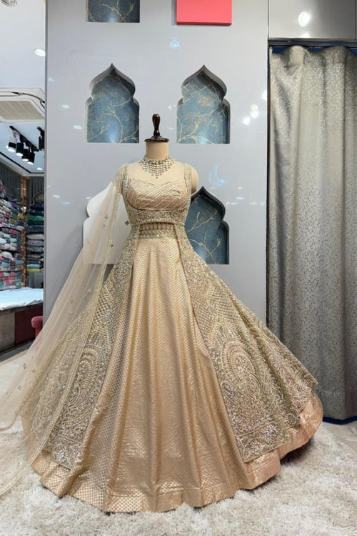 "GOLDEN HEIRLOOM MAJESTY LEHENGA" image 0