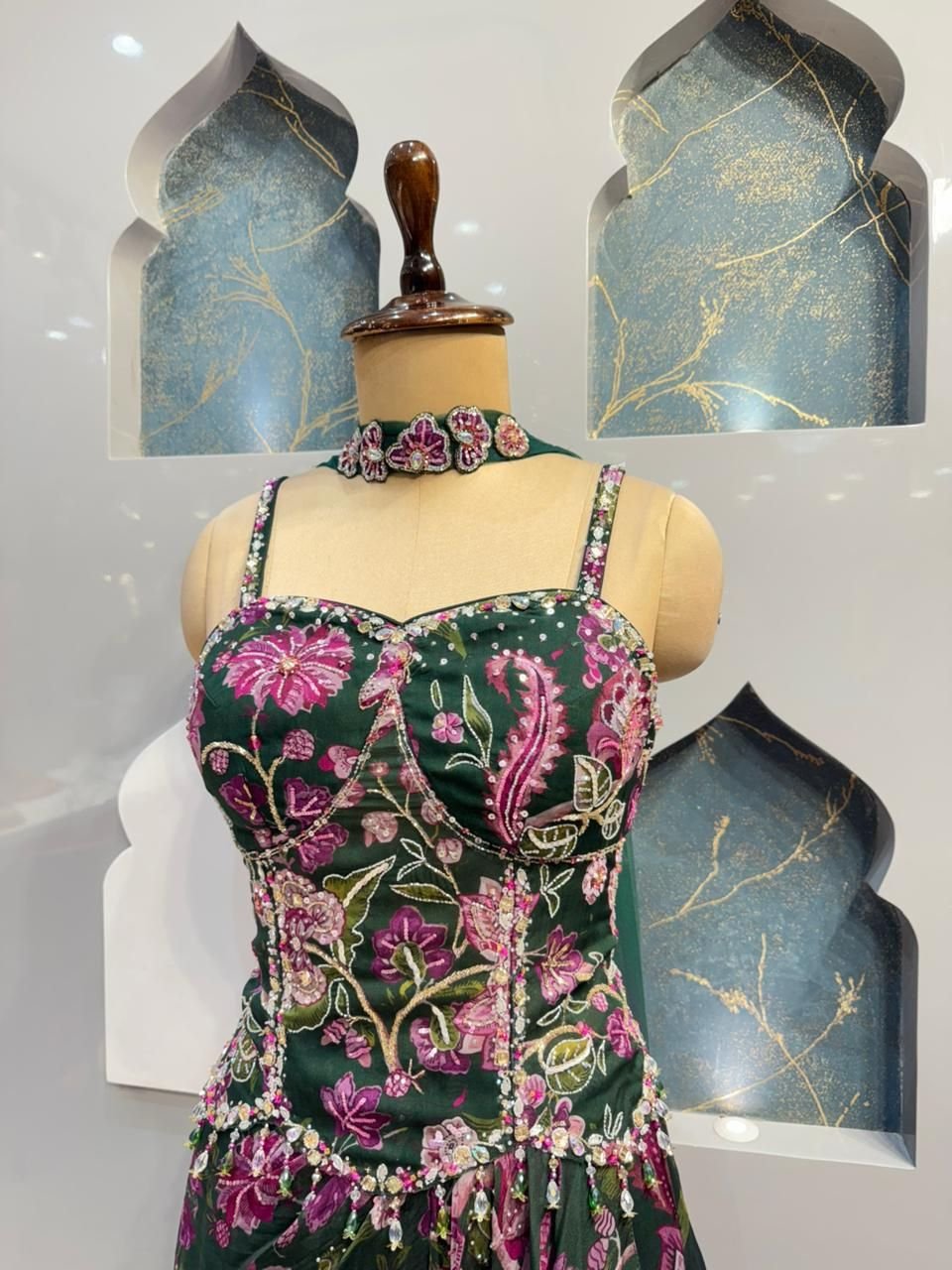 "EMERALD BLOOM INDO-WESTERN" image 2
