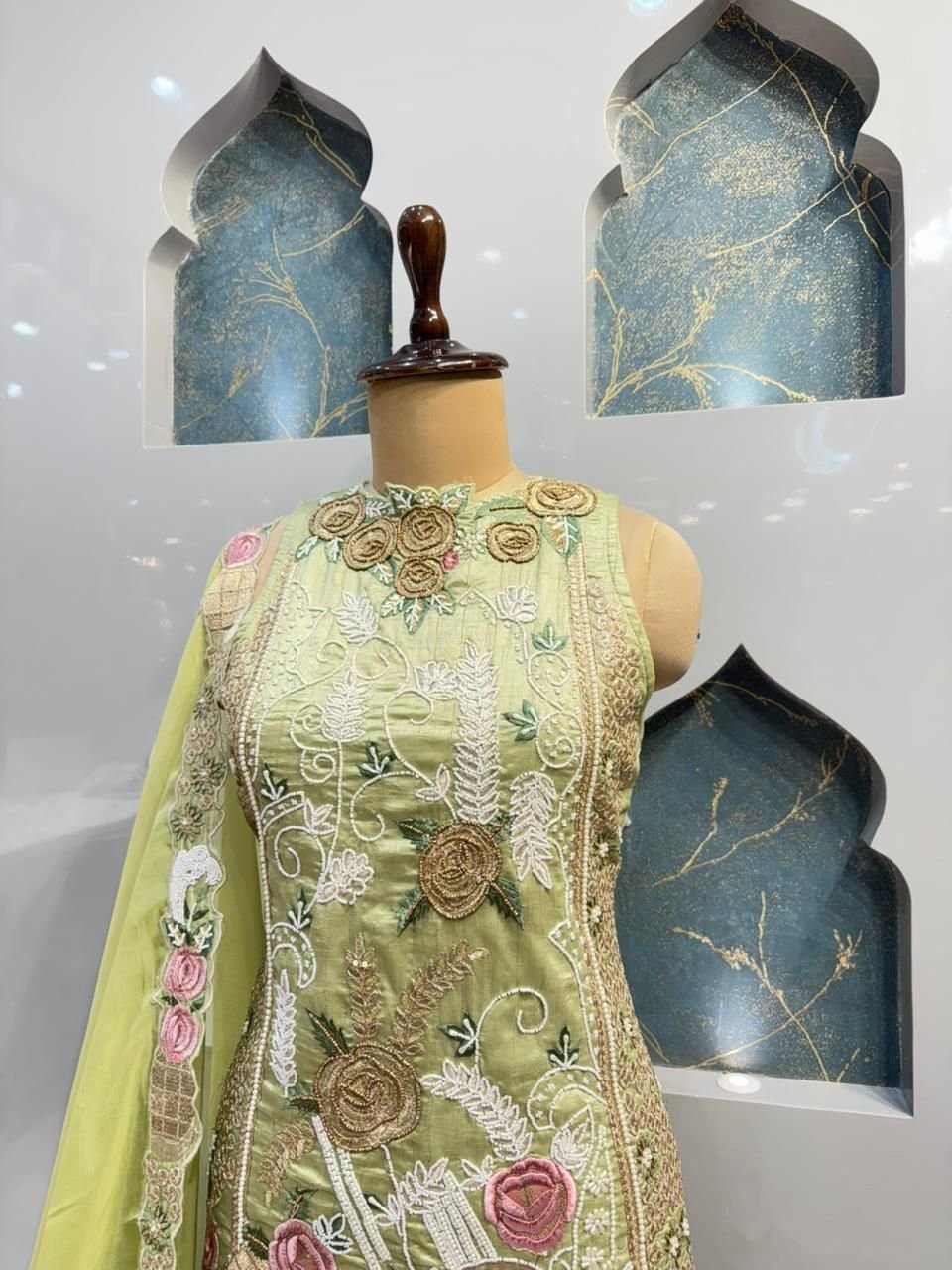 "MINT GREEN ROSE GARDEN SHARARA GARARA SUIT" image 2
