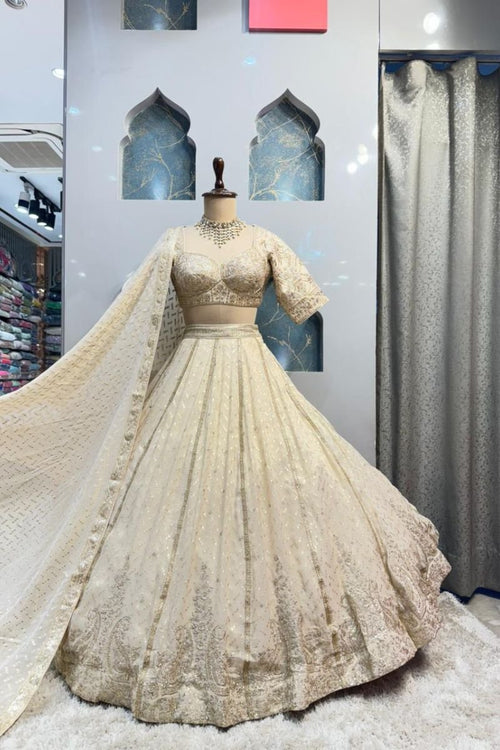 "IVORY REGAL RADIANCE LEHENGA" image 0