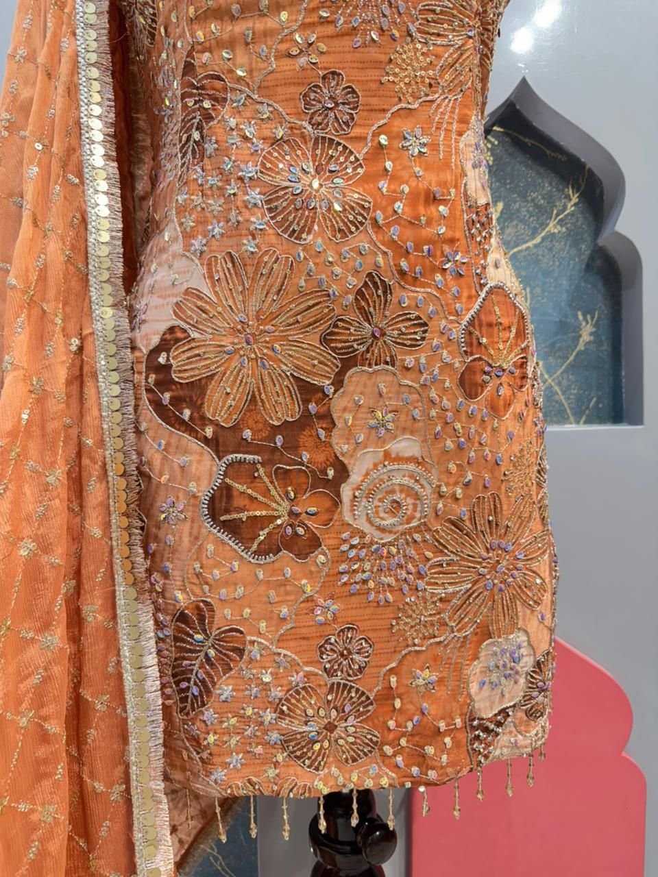"PEACH BLOSSOM SHARARA" image 2