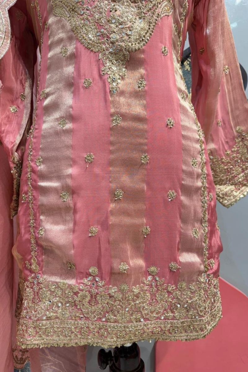 "BLUSH NOOR SHARARA" image 3