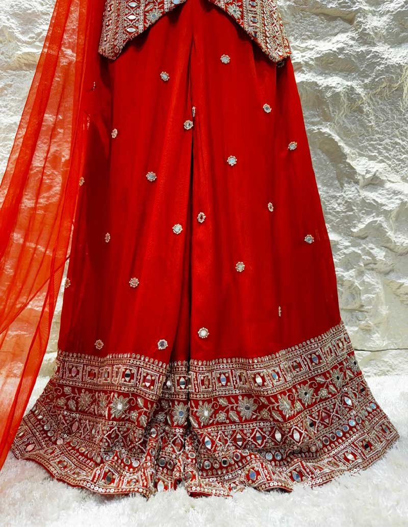 "CRIMSON FUSION ELEGANCE" image 3