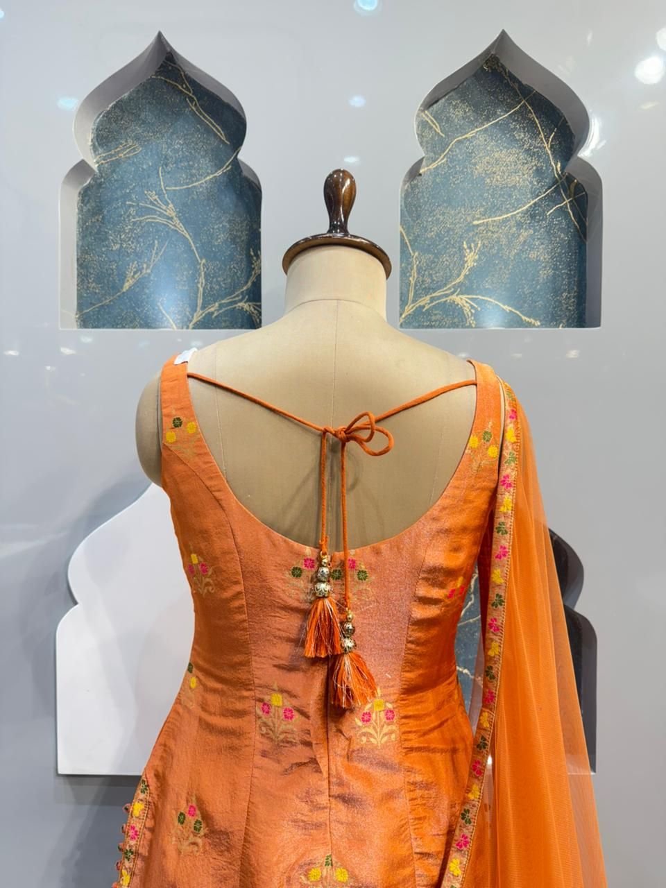 "SUNSET BLOOM SHARARA" image 5