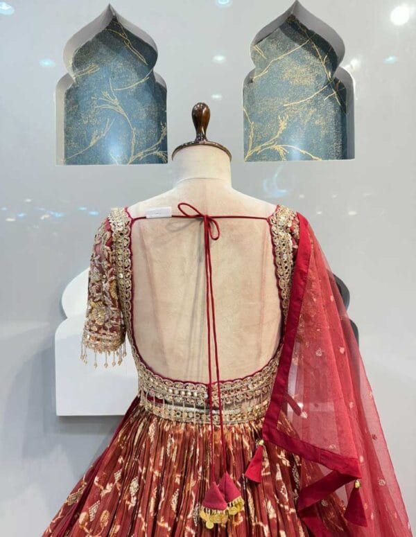 BANARASI LEHENGA - Image 4