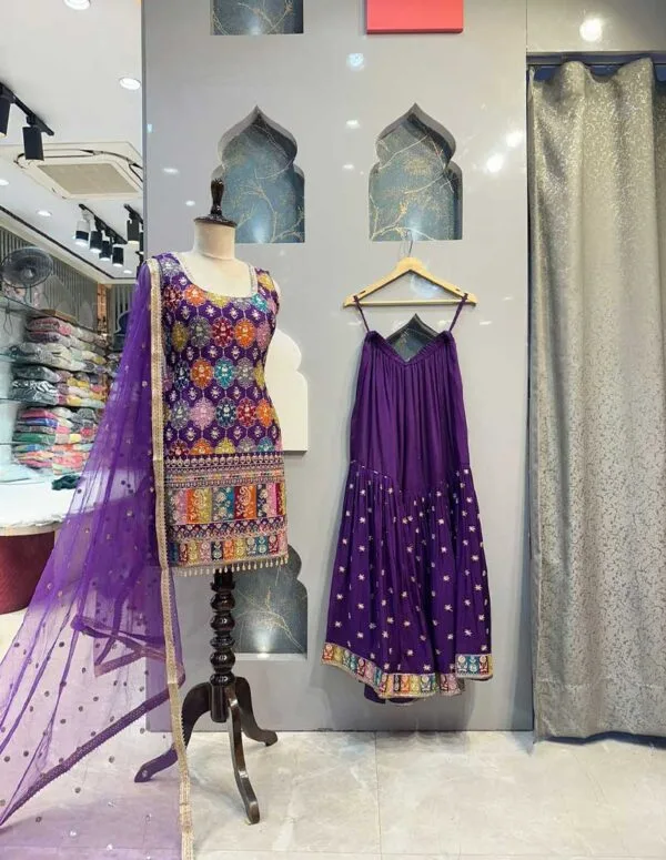 GARARA SUIT