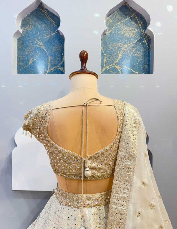 BANARASI LEHENGA - Image 4