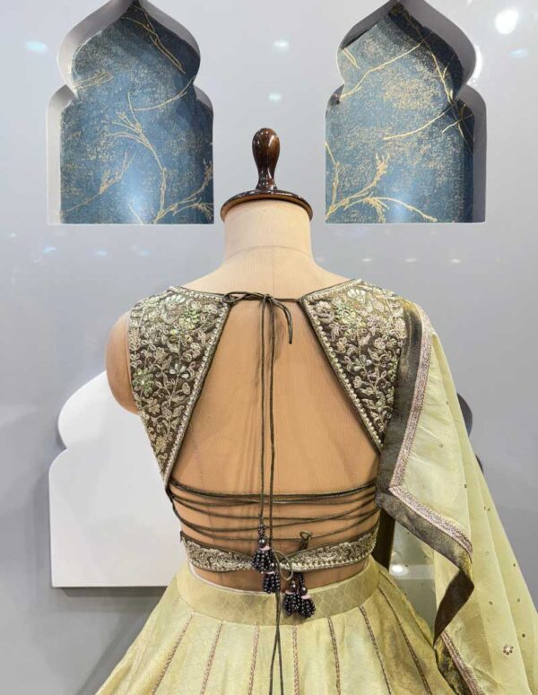 LEHENGA - Image 3
