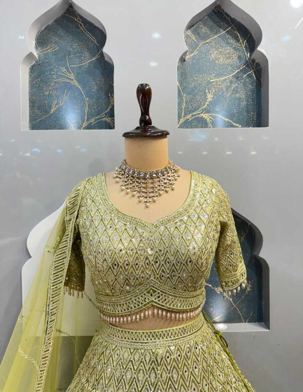 LEHENGA - Image 3