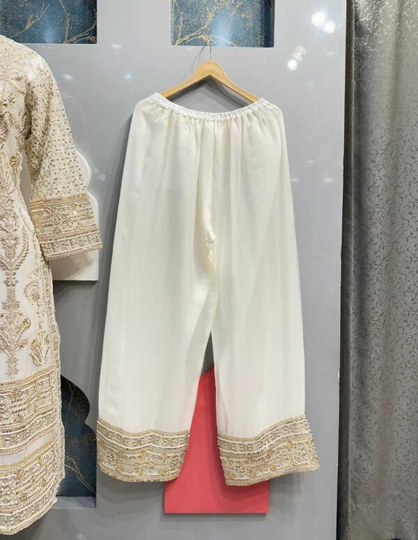 SUIT - Image 2