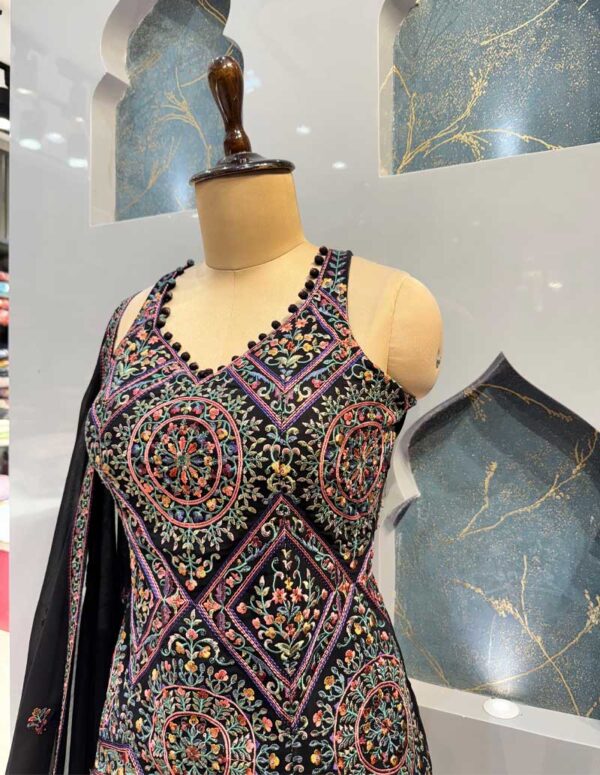 SHARARA - Image 3