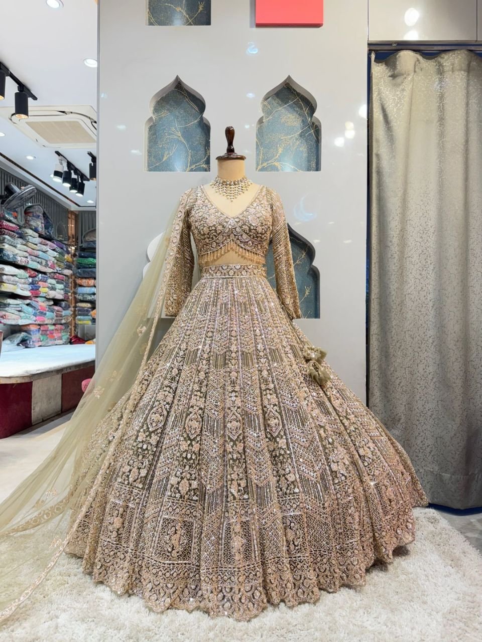 Shop Primary Image Shop Primary Image