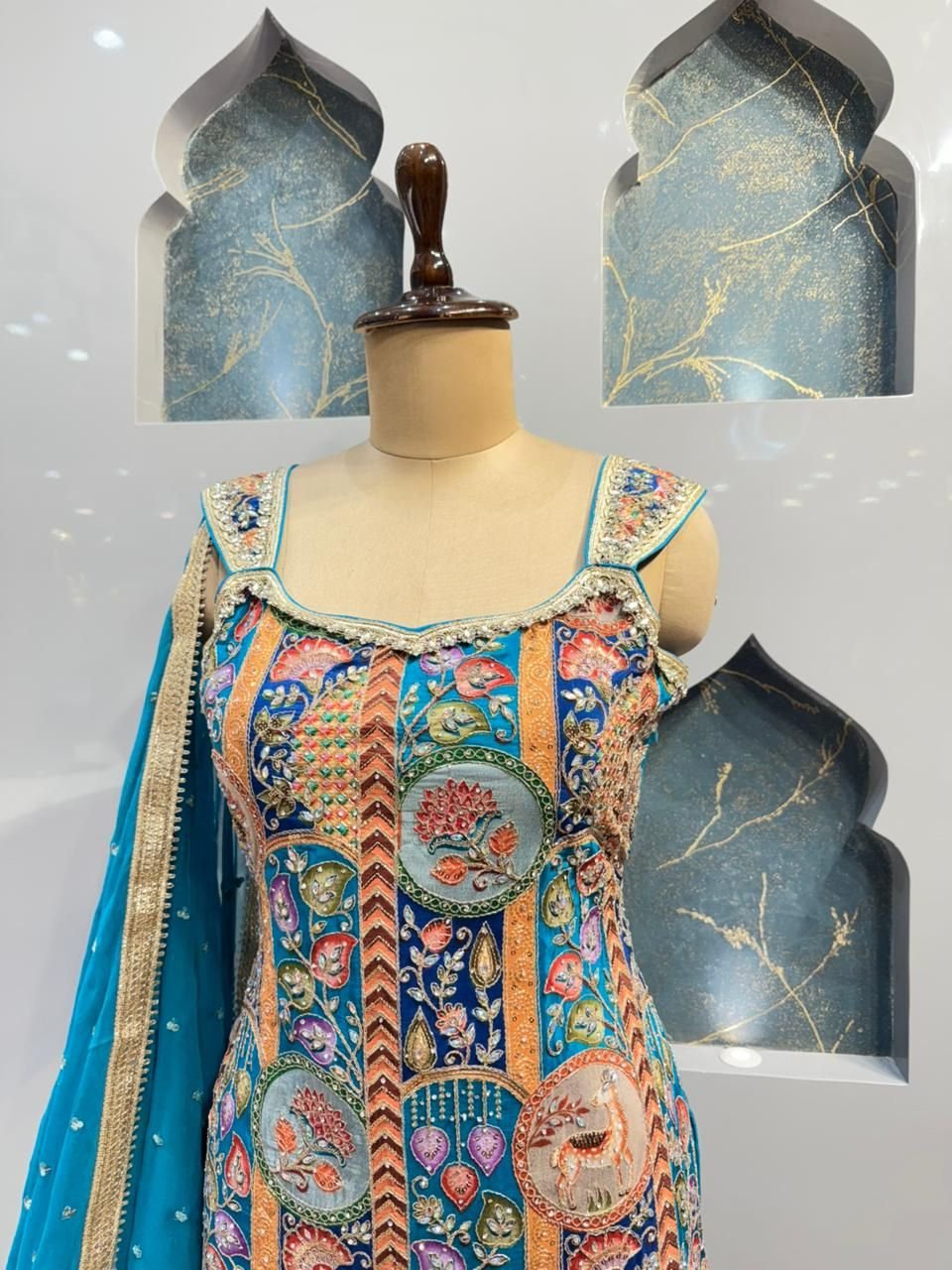 "HERITAGE MOTIF KURTI SHARARA" - Image 3