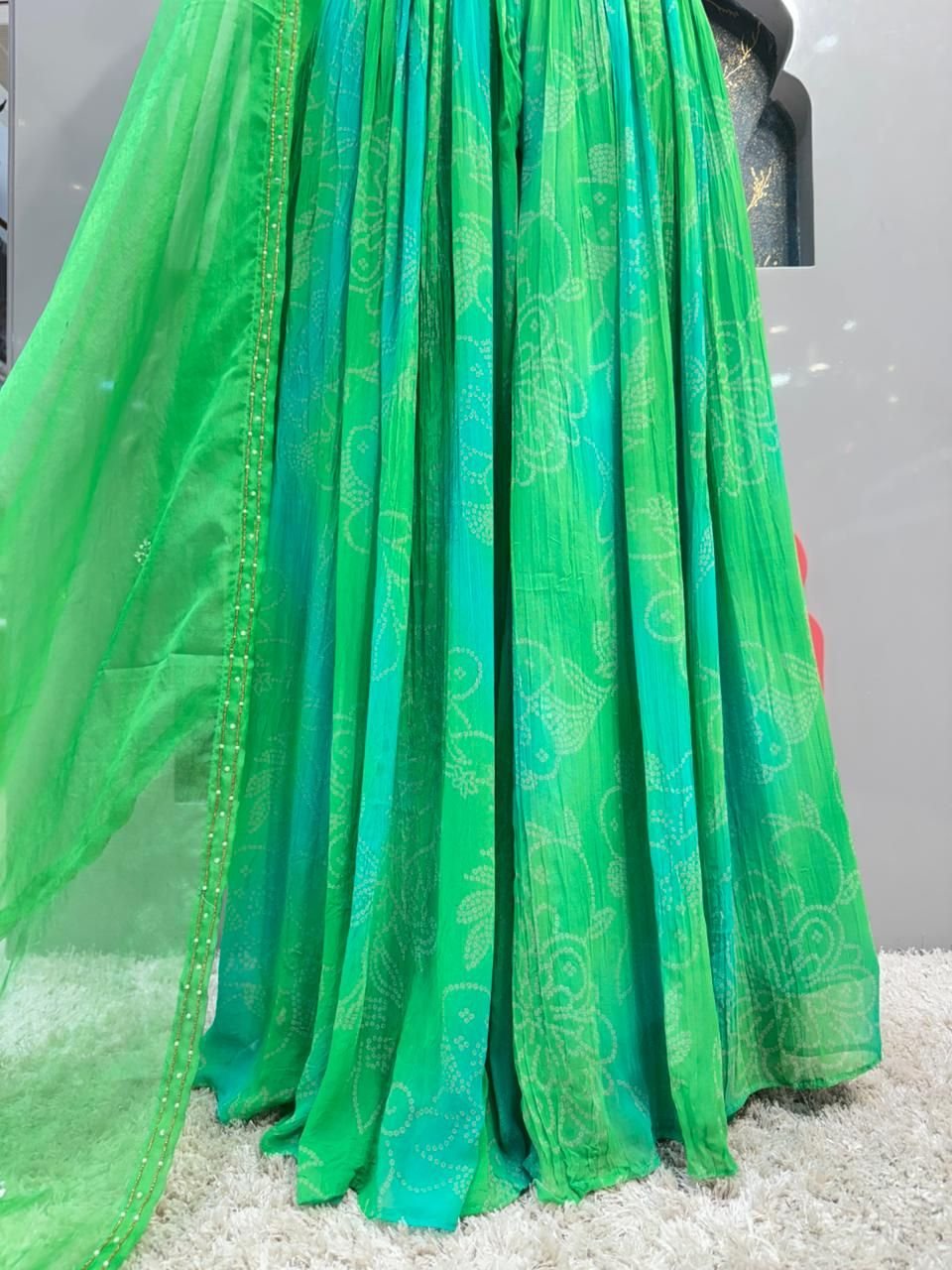 "AQUA ENCHANTRESS INDO-WESTERN" - Image 4
